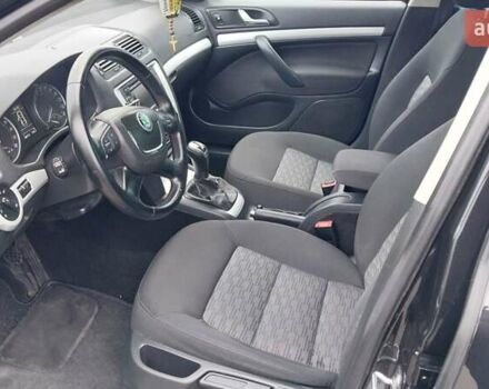 Чорний Шкода Октавія, об'ємом двигуна 1.6 л та пробігом 248 тис. км за 8500 $, фото 9 на Automoto.ua