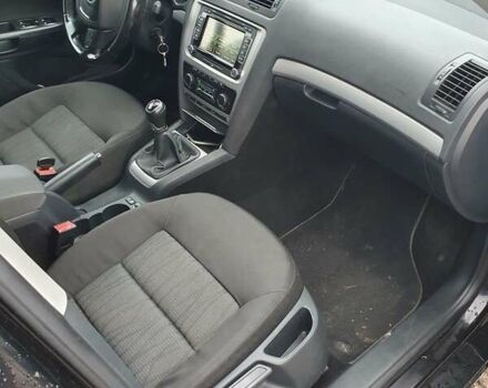 Черный Шкода Октавия, объемом двигателя 1.6 л и пробегом 220 тыс. км за 7950 $, фото 11 на Automoto.ua