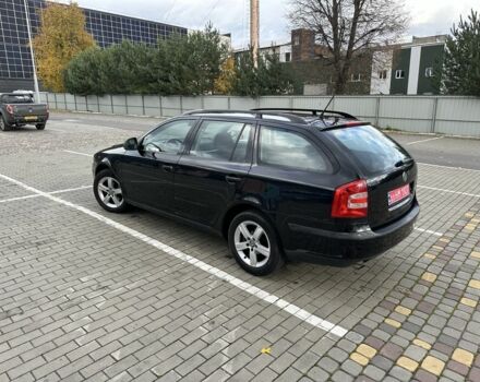 Шкода Октавия 2011 в Луцке на Automoto.ua Черный Шкода Октавия, объемом двигателя 1.6 л и пробегом 268 тыс. км за 6950 $, фото 5 на Automoto.ua