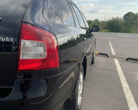 Чорний Шкода Октавія, об'ємом двигуна 1.6 л та пробігом 318 тис. км за 7200 $, фото 7 на Automoto.ua