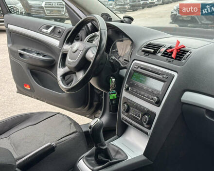 Чорний Шкода Октавія, об'ємом двигуна 1.4 л та пробігом 196 тис. км за 8700 $, фото 23 на Automoto.ua