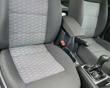 Чорний Шкода Октавія, об'ємом двигуна 1.6 л та пробігом 194 тис. км за 9399 $, фото 112 на Automoto.ua