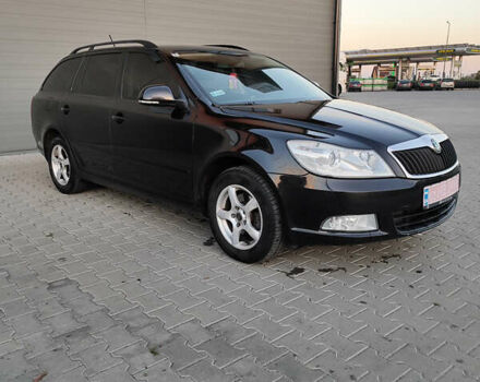 Черный Шкода Октавия, объемом двигателя 1.6 л и пробегом 278 тыс. км за 7950 $, фото 4 на Automoto.ua
