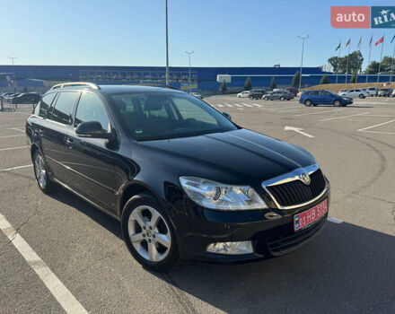 Черный Шкода Октавия, объемом двигателя 1.8 л и пробегом 214 тыс. км за 8700 $, фото 14 на Automoto.ua