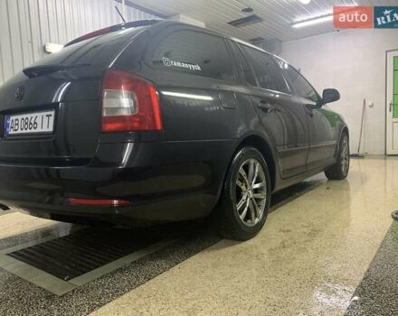 Черный Шкода Октавия, объемом двигателя 2 л и пробегом 252 тыс. км за 12000 $, фото 11 на Automoto.ua