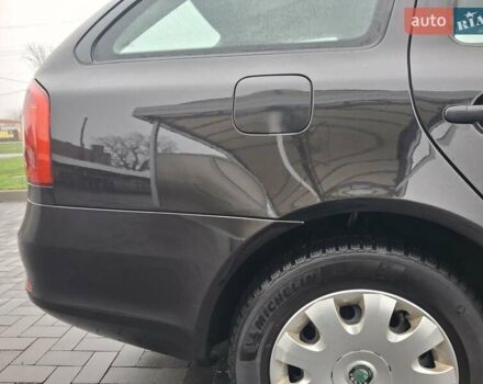 Чорний Шкода Октавія, об'ємом двигуна 1.6 л та пробігом 221 тис. км за 8600 $, фото 32 на Automoto.ua