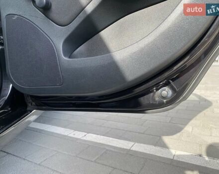 Чорний Шкода Октавія, об'ємом двигуна 1.6 л та пробігом 255 тис. км за 8700 $, фото 26 на Automoto.ua