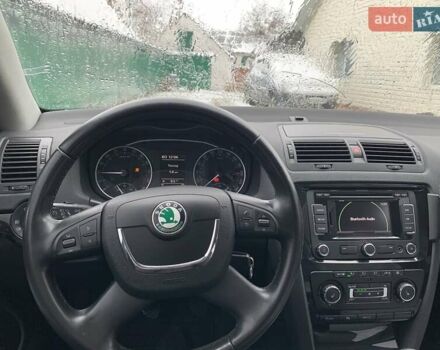 Черный Шкода Октавия, объемом двигателя 2 л и пробегом 252 тыс. км за 12000 $, фото 48 на Automoto.ua