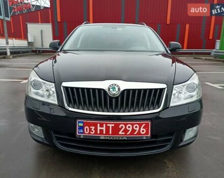 Черный Шкода Октавия, объемом двигателя 1.8 л и пробегом 186 тыс. км за 8299 $, фото 2 на Automoto.ua