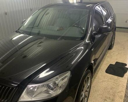 Черный Шкода Октавия, объемом двигателя 2 л и пробегом 252 тыс. км за 12000 $, фото 2 на Automoto.ua