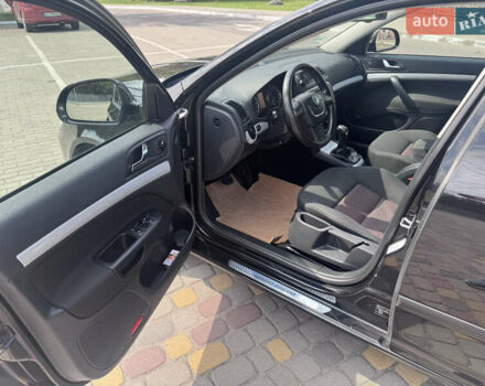 Черный Шкода Октавия, объемом двигателя 1.6 л и пробегом 274 тыс. км за 7999 $, фото 13 на Automoto.ua