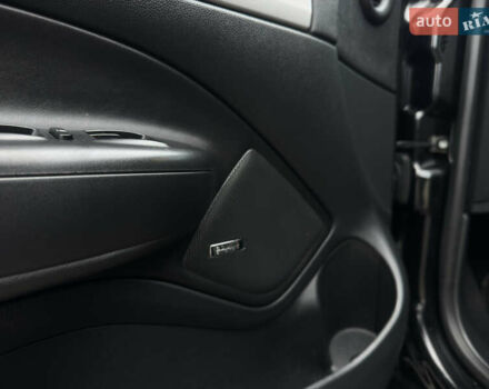 Черный Шкода Октавия, объемом двигателя 1.99 л и пробегом 211 тыс. км за 10755 $, фото 58 на Automoto.ua