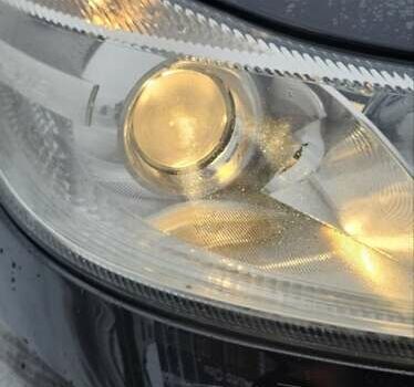 Черный Шкода Октавия, объемом двигателя 1.6 л и пробегом 216 тыс. км за 7700 $, фото 6 на Automoto.ua