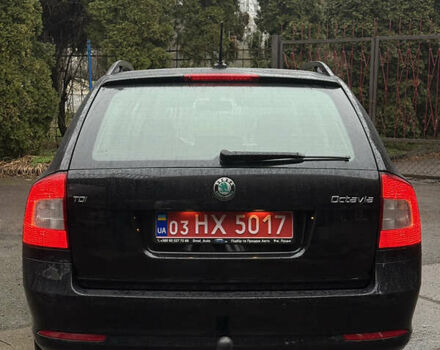 Черный Шкода Октавия, объемом двигателя 1.6 л и пробегом 260 тыс. км за 8700 $, фото 6 на Automoto.ua