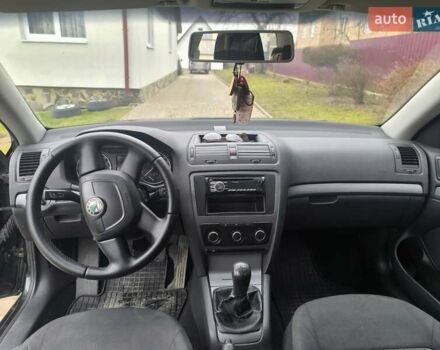 Шкода Октавія 2011 у Львові на Automoto.ua Чорний Шкода Октавія, об'ємом двигуна 1.6 л та пробігом 240 тис. км за 6600 $, фото 14 на Automoto.ua