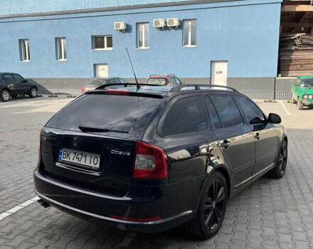 Шкода Октавия 2011 в Ровно на Automoto.ua Черный Шкода Октавия, объемом двигателя 1.97 л и пробегом 278 тыс. км за 9900 $, фото 10 на Automoto.ua