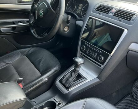 Чорний Шкода Октавія, об'ємом двигуна 1.4 л та пробігом 218 тис. км за 7300 $, фото 8 на Automoto.ua