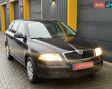 Черный Шкода Октавия, объемом двигателя 1.6 л и пробегом 198 тыс. км за 6999 $, фото 37 на Automoto.ua