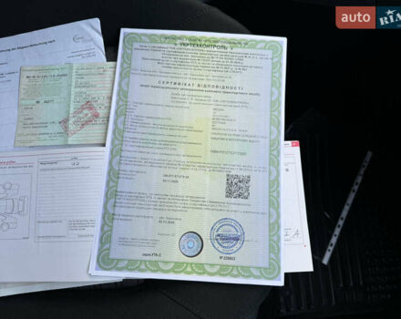 Черный Шкода Октавия, объемом двигателя 1.6 л и пробегом 243 тыс. км за 8350 $, фото 42 на Automoto.ua