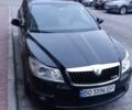 Черный Шкода Октавия, объемом двигателя 2 л и пробегом 266 тыс. км за 11500 $, фото 2 на Automoto.ua