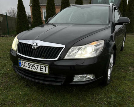 Черный Шкода Октавия, объемом двигателя 1.2 л и пробегом 215 тыс. км за 7000 $, фото 4 на Automoto.ua