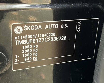 Черный Шкода Октавия, объемом двигателя 2 л и пробегом 228 тыс. км за 10000 $, фото 26 на Automoto.ua