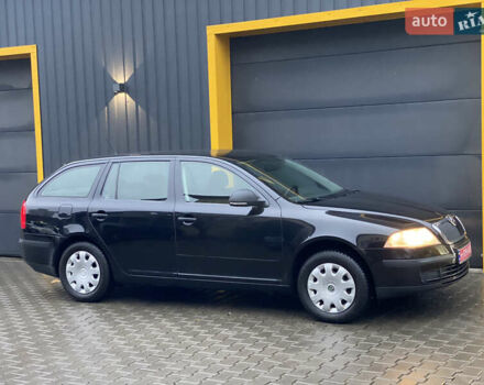 Черный Шкода Октавия, объемом двигателя 1.6 л и пробегом 198 тыс. км за 6999 $, фото 35 на Automoto.ua