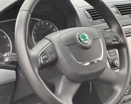 Черный Шкода Октавия, объемом двигателя 1.6 л и пробегом 157 тыс. км за 11390 $, фото 27 на Automoto.ua