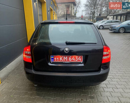 Черный Шкода Октавия, объемом двигателя 1.6 л и пробегом 198 тыс. км за 6999 $, фото 24 на Automoto.ua