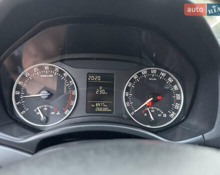 Чорний Шкода Октавія, об'ємом двигуна 1.6 л та пробігом 273 тис. км за 7600 $, фото 30 на Automoto.ua
