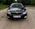 Черный Шкода Октавия, объемом двигателя 1.6 л и пробегом 300 тыс. км за 8000 $, фото 1 на Automoto.ua
