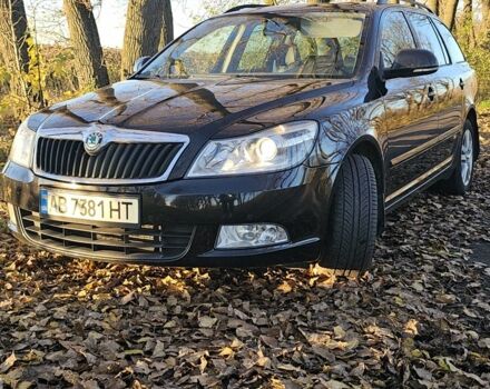 Чорний Шкода Октавія, об'ємом двигуна 1.6 л та пробігом 216 тис. км за 8500 $, фото 1 на Automoto.ua