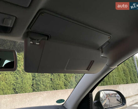 Чорний Шкода Октавія, об'ємом двигуна 2 л та пробігом 228 тис. км за 10799 $, фото 124 на Automoto.ua