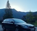 Чорний Шкода Октавія, об'ємом двигуна 2 л та пробігом 322 тис. км за 8000 $, фото 1 на Automoto.ua