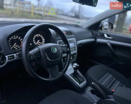 Чорний Шкода Октавія, об'ємом двигуна 1.99 л та пробігом 214 тис. км за 9500 $, фото 20 на Automoto.ua