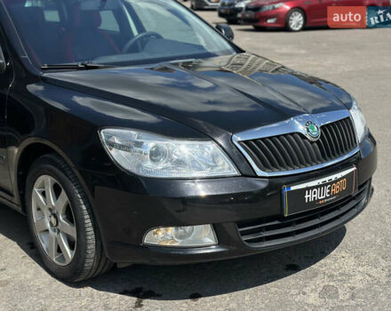 Черный Шкода Октавия, объемом двигателя 1.6 л и пробегом 324 тыс. км за 7999 $, фото 8 на Automoto.ua