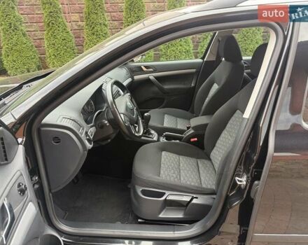 Черный Шкода Октавия, объемом двигателя 1.6 л и пробегом 218 тыс. км за 8450 $, фото 37 на Automoto.ua