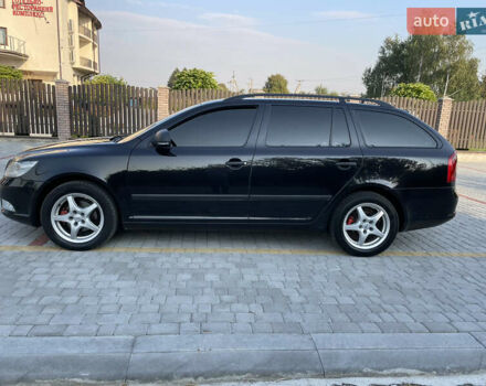Черный Шкода Октавия, объемом двигателя 1.6 л и пробегом 251 тыс. км за 8200 $, фото 12 на Automoto.ua