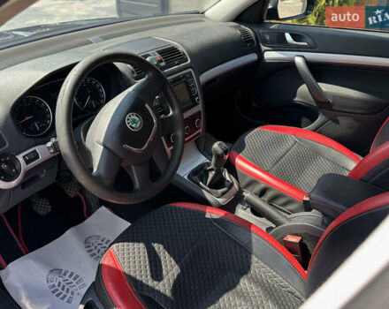 Черный Шкода Октавия, объемом двигателя 1.6 л и пробегом 324 тыс. км за 7999 $, фото 28 на Automoto.ua