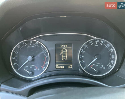 Черный Шкода Октавия, объемом двигателя 1.6 л и пробегом 285 тыс. км за 7800 $, фото 9 на Automoto.ua