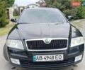 Черный Шкода Октавия, объемом двигателя 1.6 л и пробегом 220 тыс. км за 7800 $, фото 1 на Automoto.ua