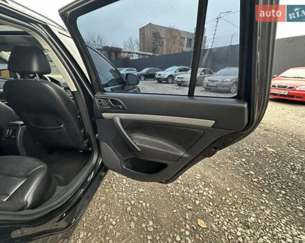 Черный Шкода Октавия, объемом двигателя 1.6 л и пробегом 227 тыс. км за 8700 $, фото 26 на Automoto.ua