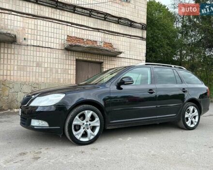 Шкода Октавия 2012 в Тернополе на Automoto.ua Черный Шкода Октавия, объемом двигателя 0 л и пробегом 260 тыс. км за 7600 $, фото 12 на Automoto.ua