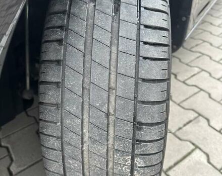 Черный Шкода Октавия, объемом двигателя 2 л и пробегом 220 тыс. км за 12500 $, фото 59 на Automoto.ua