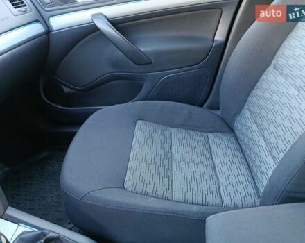 Чорний Шкода Октавія, об'ємом двигуна 1.6 л та пробігом 226 тис. км за 7999 $, фото 18 на Automoto.ua