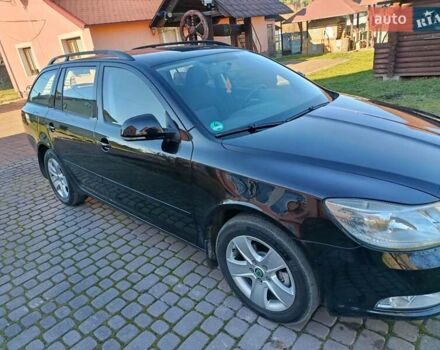 Черный Шкода Октавия, объемом двигателя 1.6 л и пробегом 226 тыс. км за 8200 $, фото 3 на Automoto.ua