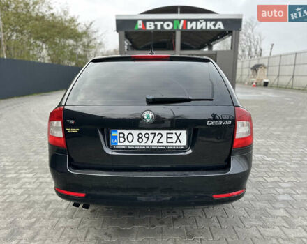 Черный Шкода Октавия, объемом двигателя 1.8 л и пробегом 275 тыс. км за 7900 $, фото 4 на Automoto.ua