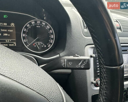 Черный Шкода Октавия, объемом двигателя 1.6 л и пробегом 227 тыс. км за 8700 $, фото 44 на Automoto.ua