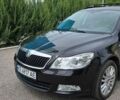 Черный Шкода Октавия, объемом двигателя 1.8 л и пробегом 215 тыс. км за 9000 $, фото 1 на Automoto.ua