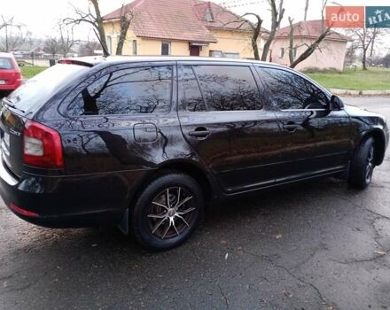 Чорний Шкода Октавія, об'ємом двигуна 1.6 л та пробігом 250 тис. км за 7600 $, фото 6 на Automoto.ua